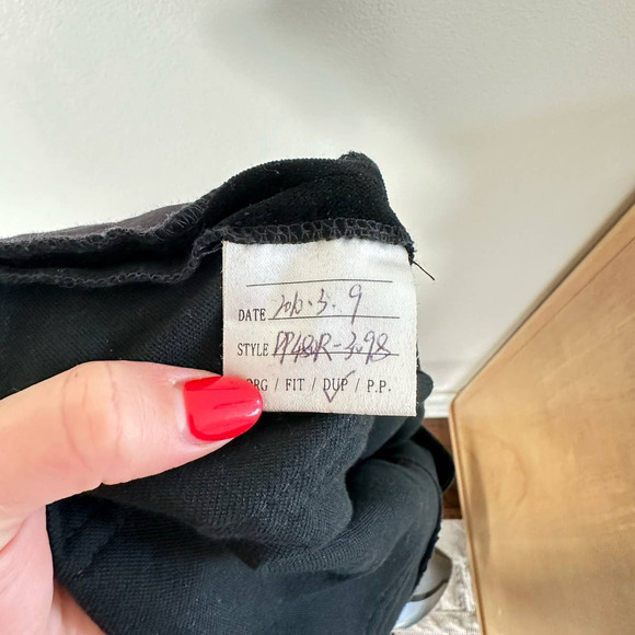 Lafayette 148 Crushed Velvet Gates Straight Leg Pant Black 8 - Picture 8 of 9